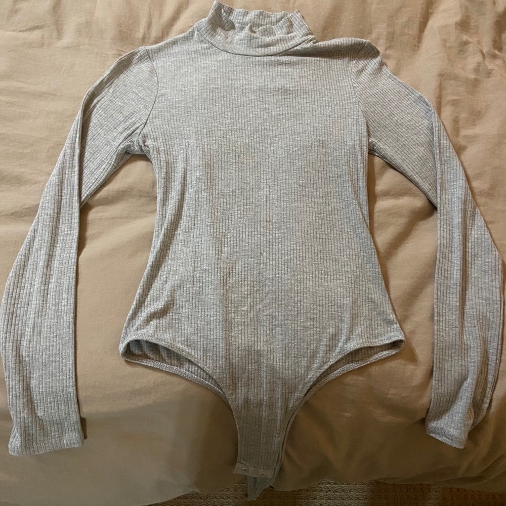 Turtleneck bodysuit grey